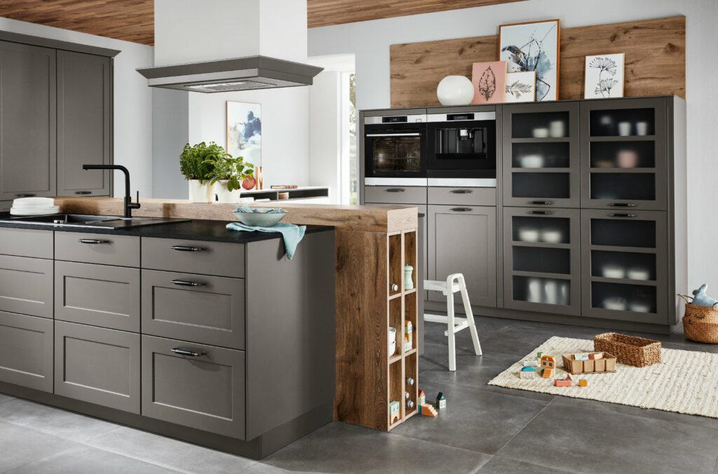 Nobilia Grey Country Style Shaker Kitchen 1 | Kutchenhaus, Woodford